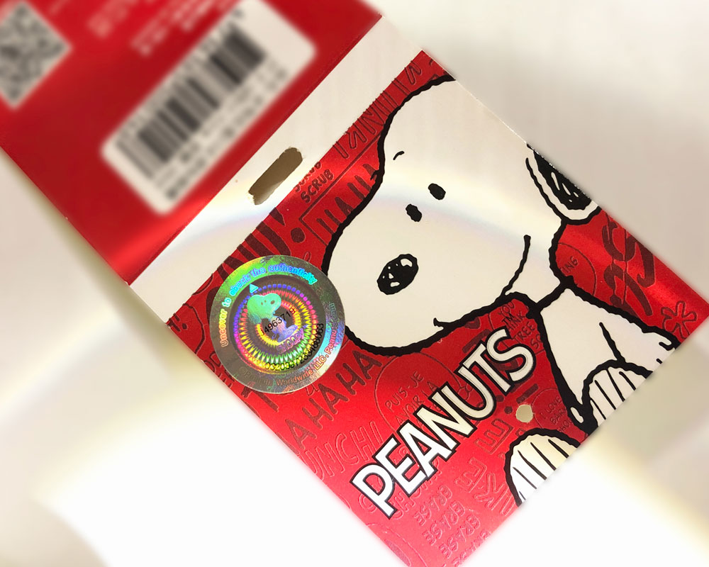 PEANUTS SNOOPY 防偽標籤辨識解析